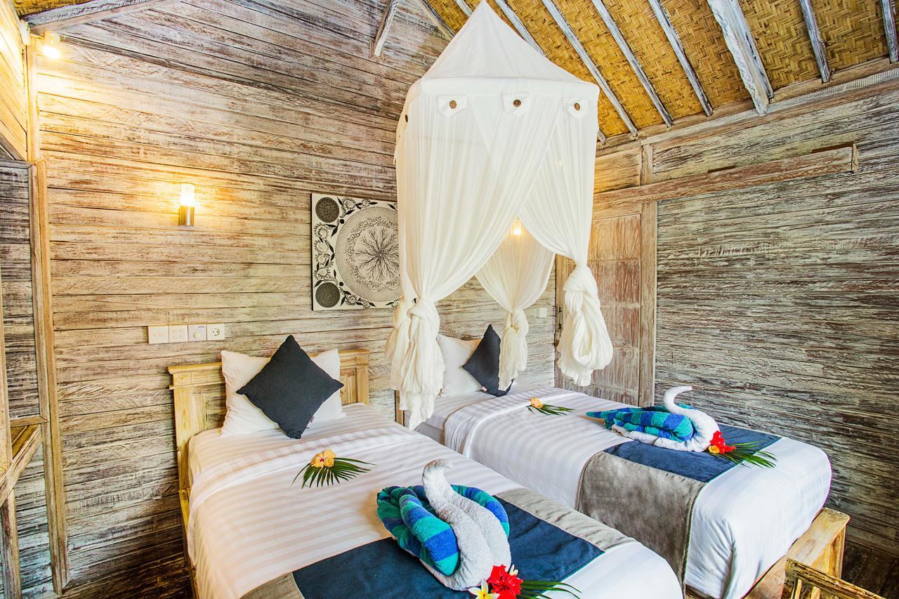 The Syron Huts Lembongan Hotel Eksteriør billede