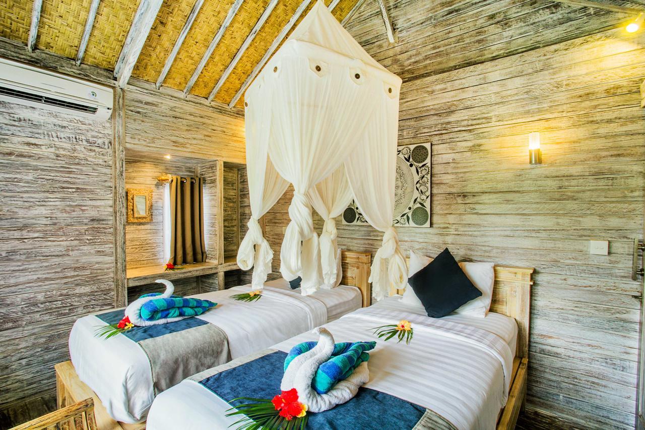 The Syron Huts Lembongan Hotel Eksteriør billede