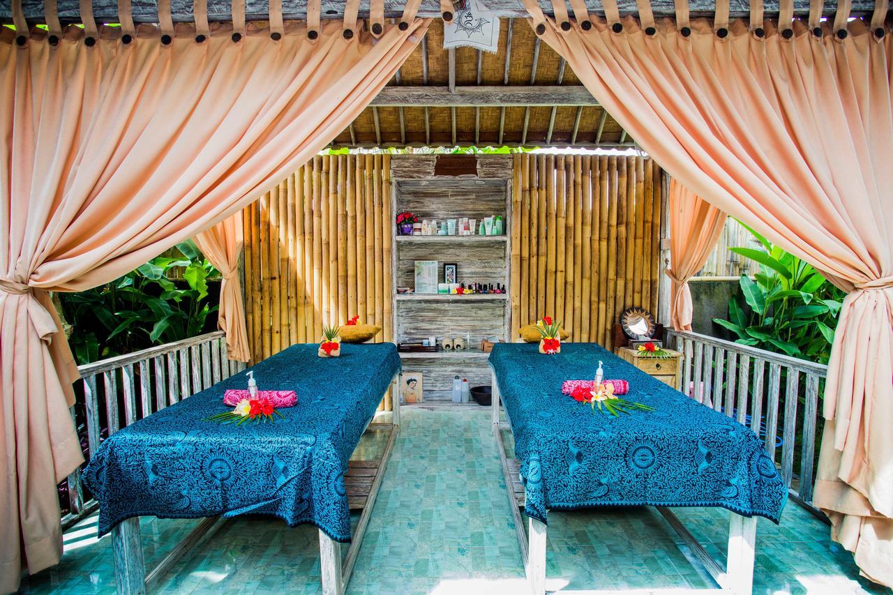 The Syron Huts Lembongan Hotel Eksteriør billede