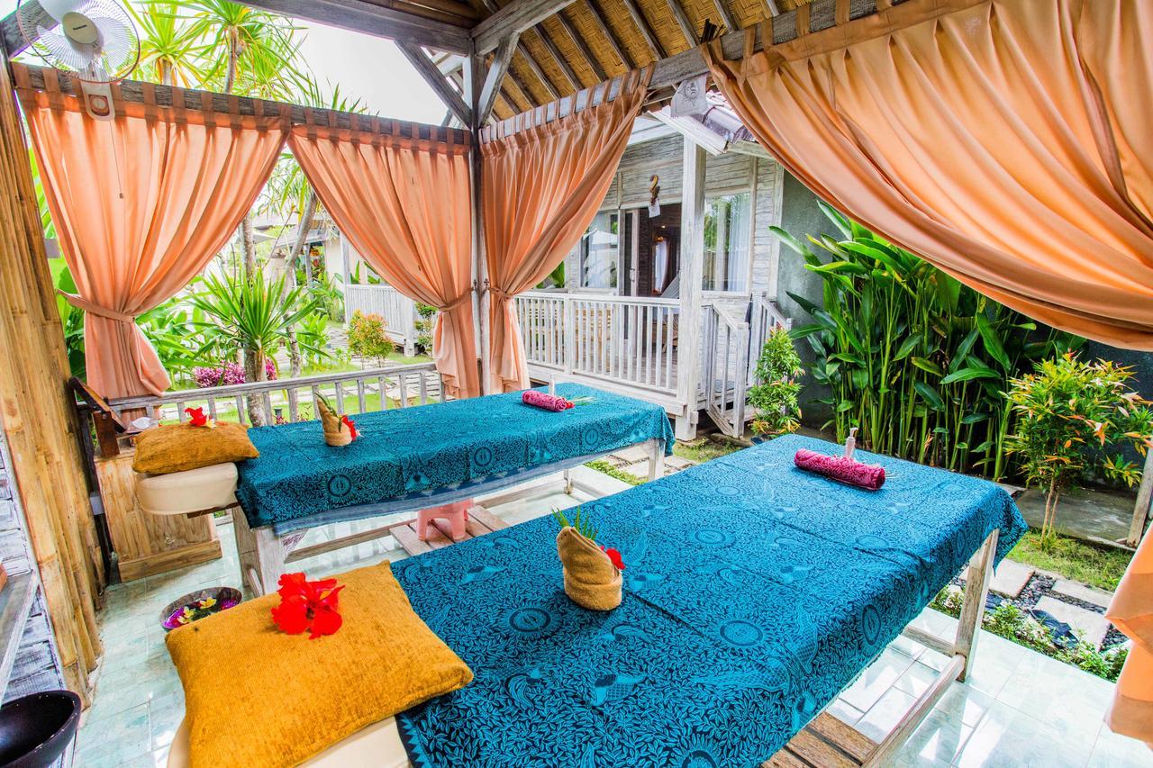 The Syron Huts Lembongan Hotel Eksteriør billede