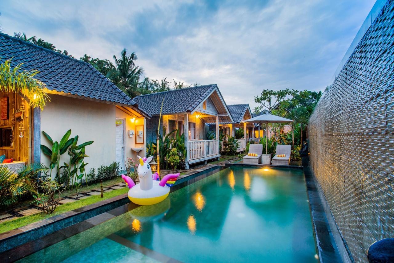 The Syron Huts Lembongan Hotel Eksteriør billede